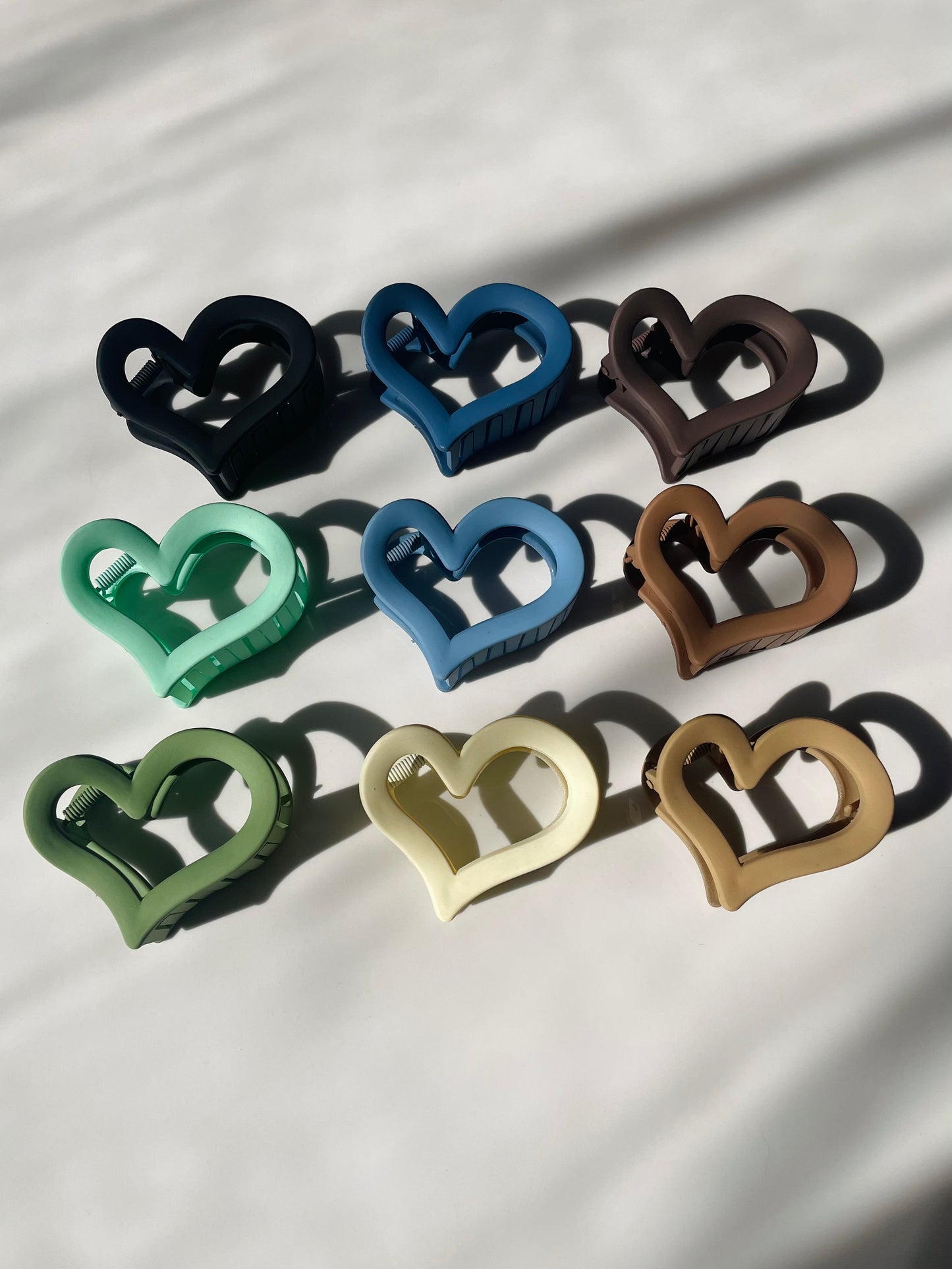 Matt Heart Claw Clips