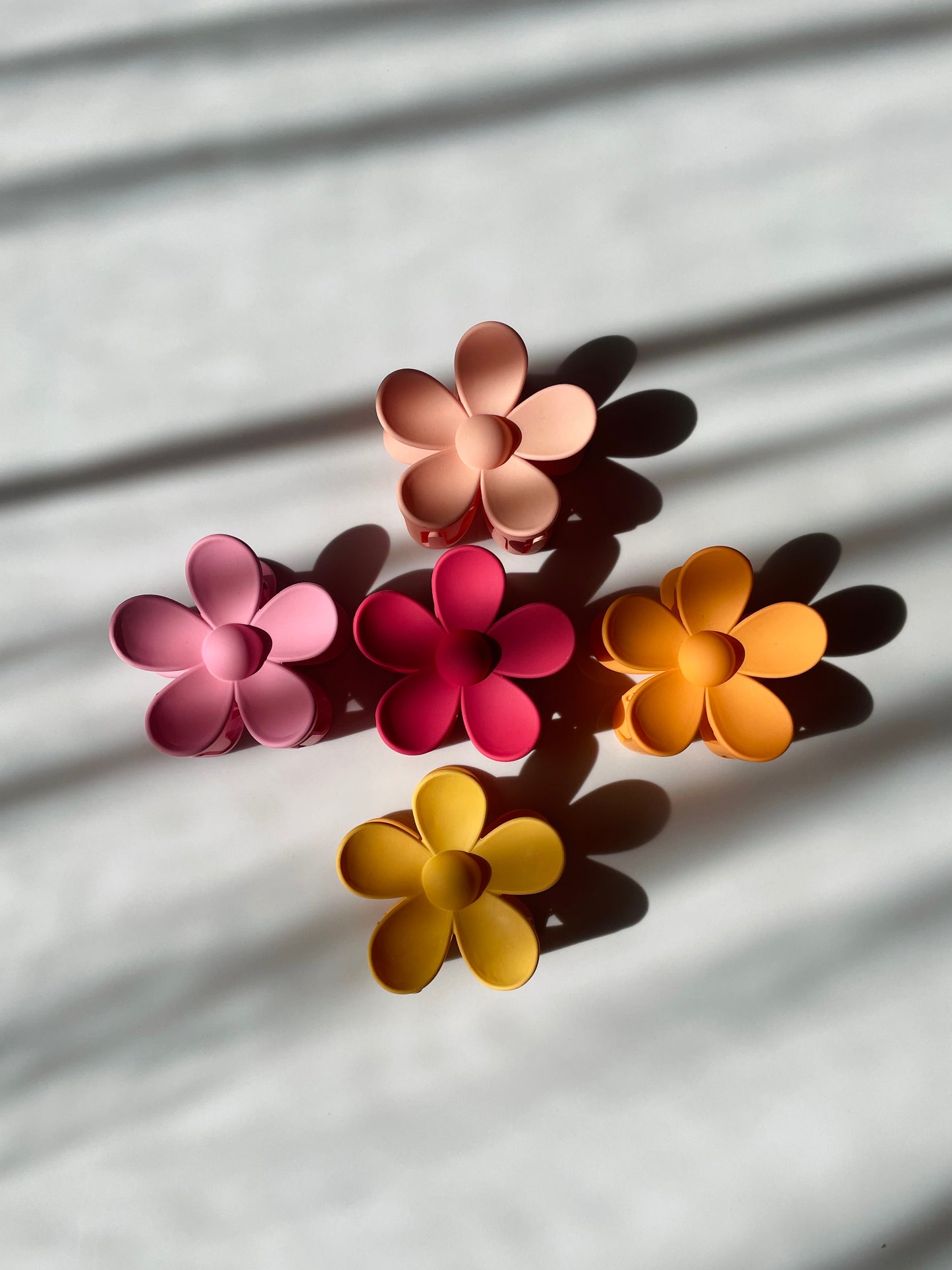 Daisy Claw Clips