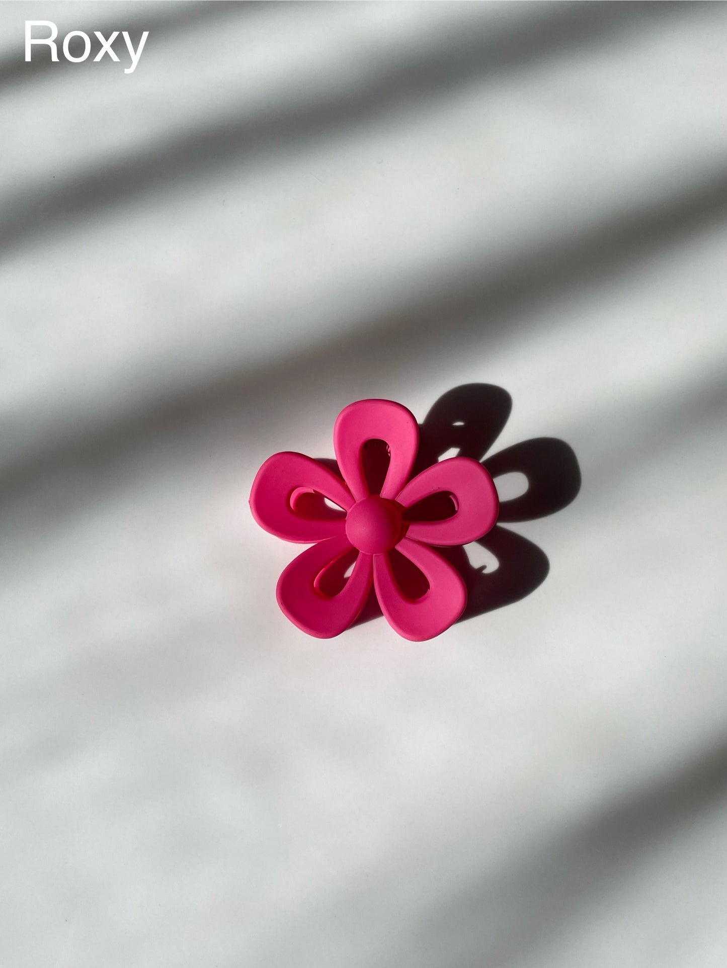 Hollow Flower Clips